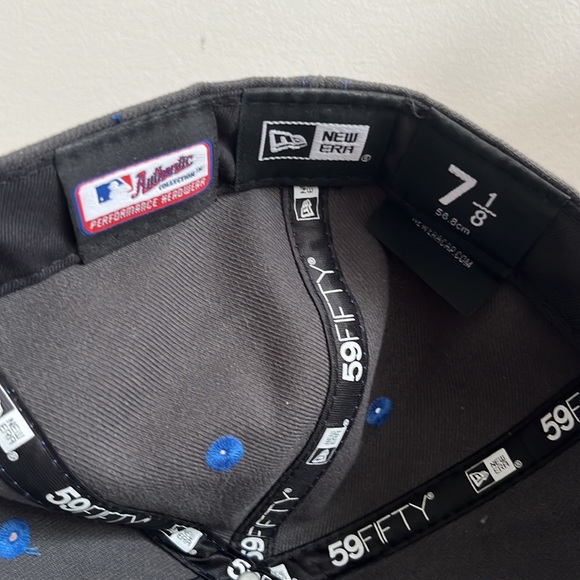 Blue jays Father’s Day hat 7 1/8 - Picture 3 of 3